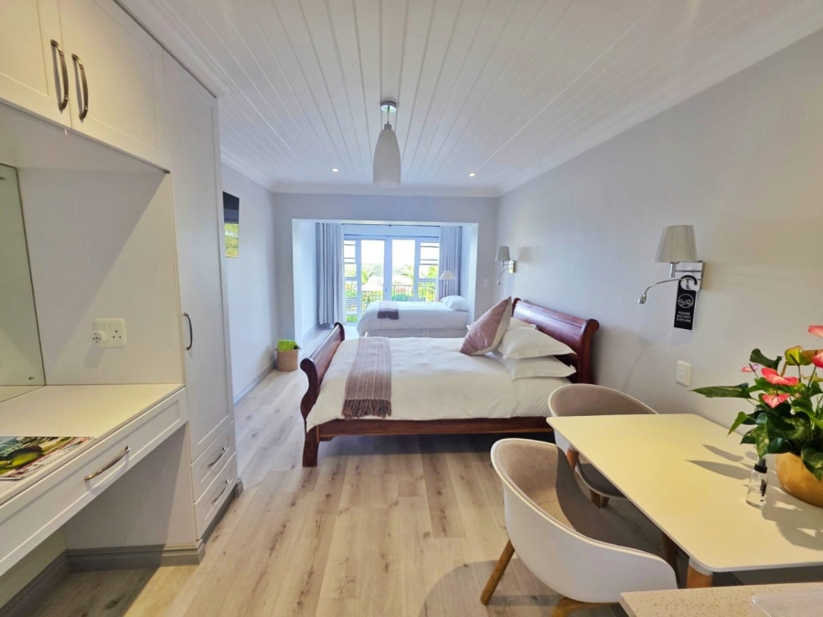 12 Bedroom Property for Sale in Wilderness Central Western Cape